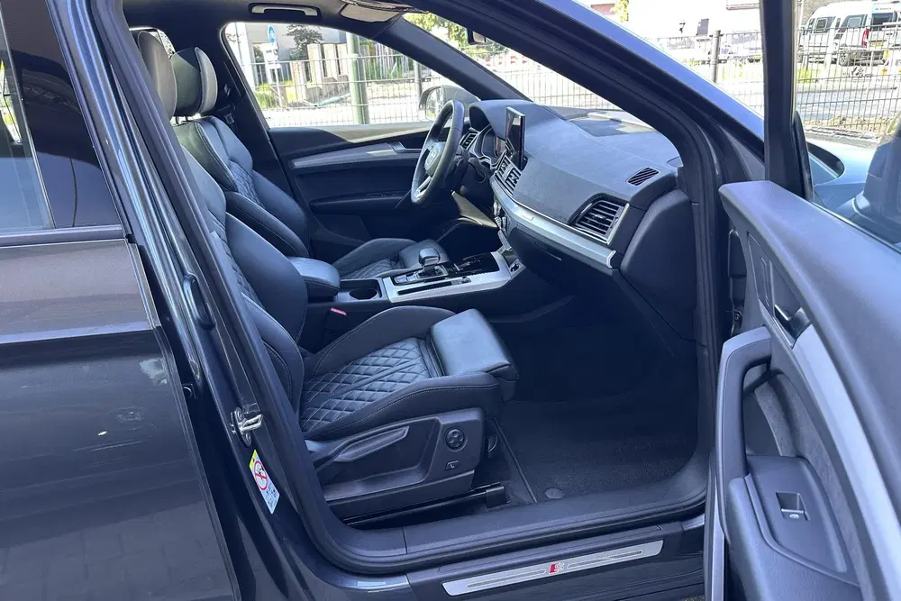 Audi Q5 55 TFSIe S-Line Pano RS Leder Massage HuD uit 2023, foto 14