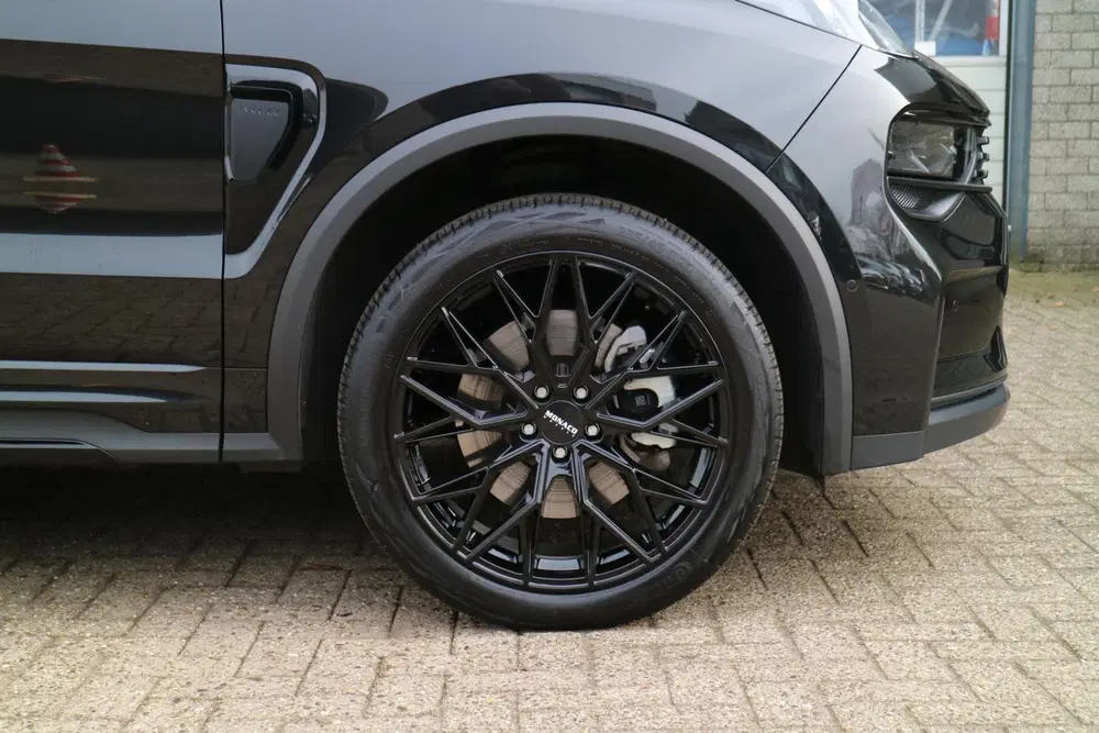 Lynk & Co 01 1.5 Midnight Black uit 2023, foto 7