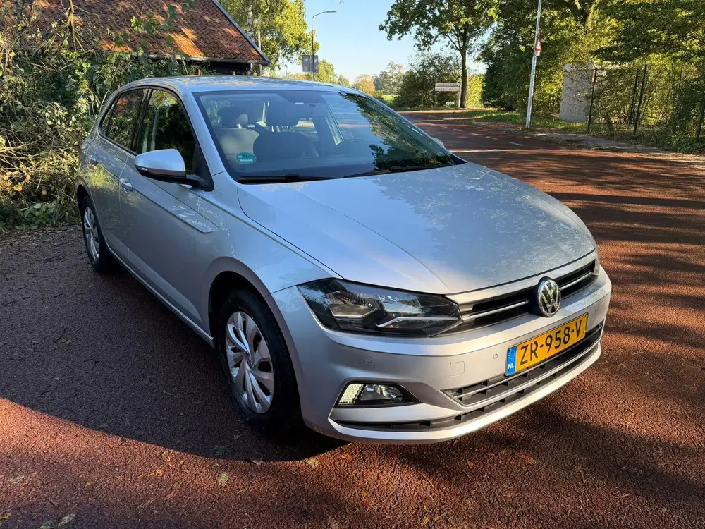Volkswagen Polo 1.0 TSI Comfortline uit 2019, foto 3