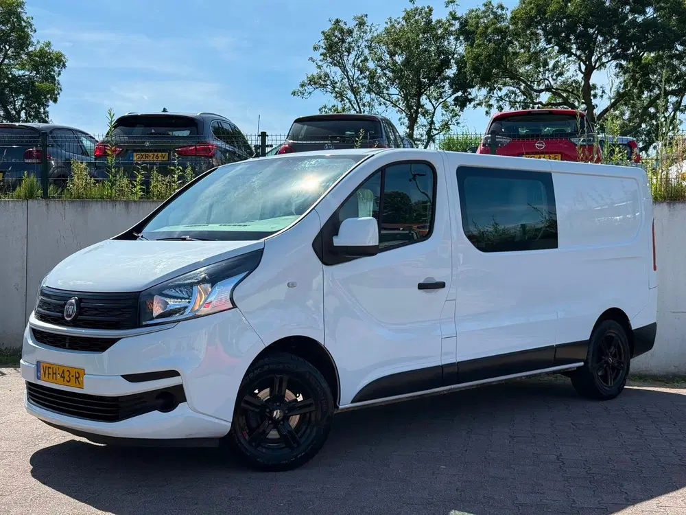 Fiat Talento 2.0 MultiJet L2H1 Business Pro DC uit 2020, foto 2