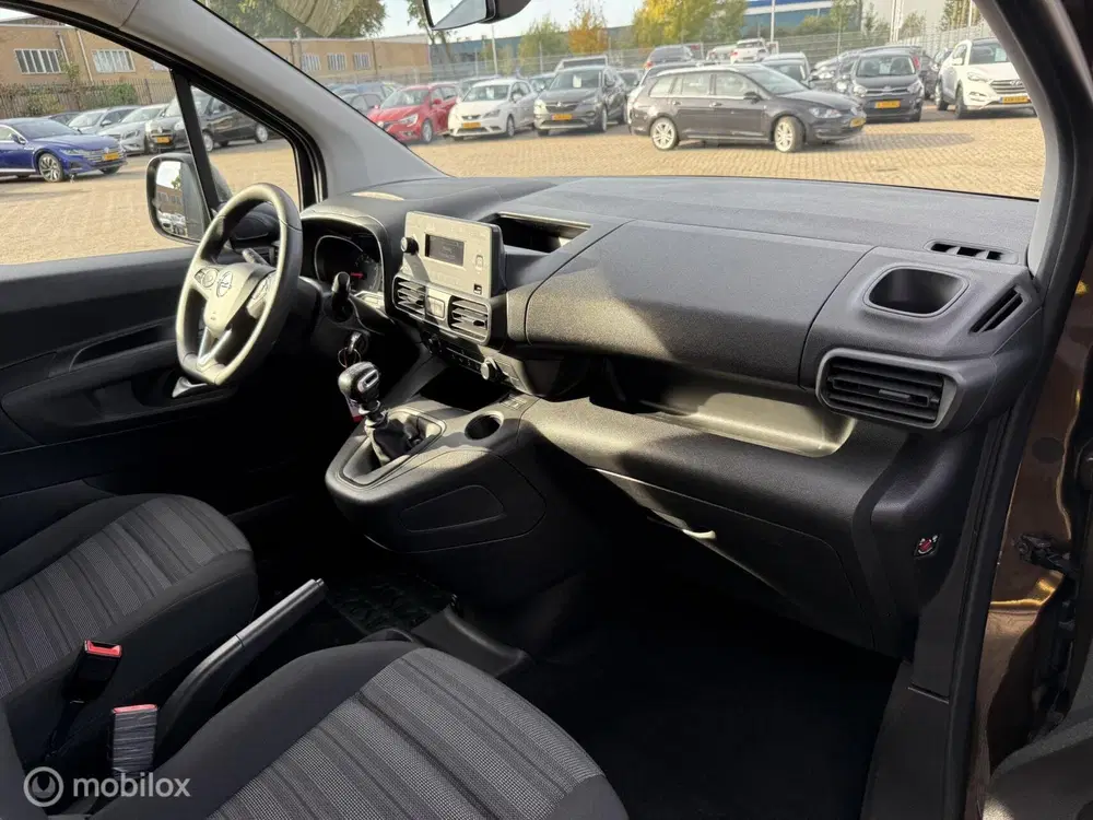 Opel Combo Life 1.2 Turbo L1H1 Edition uit 2019, foto 13