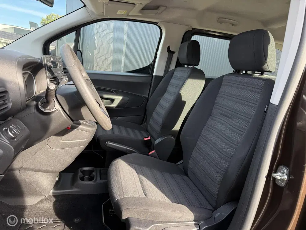 Opel Combo Life 1.2 Turbo L1H1 Edition uit 2019, foto 4