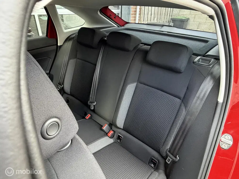 Volkswagen Taigo 1.0 TSI Life Business uit 2022, foto 9