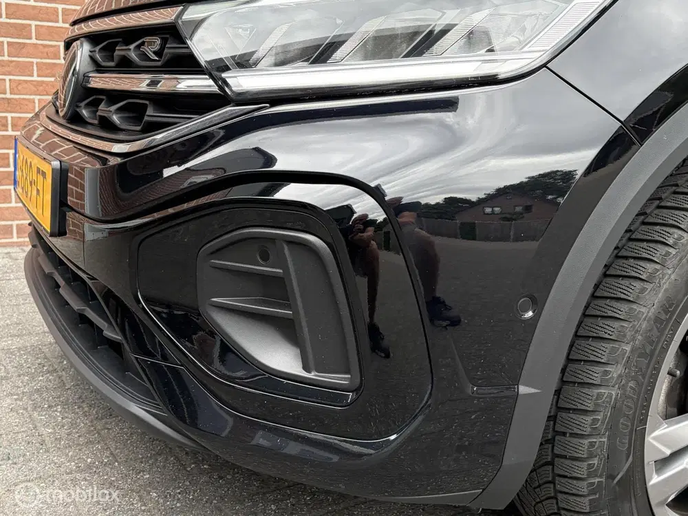 Volkswagen T-Roc 1.5 TSI R-Line Business uit 2023, foto 15