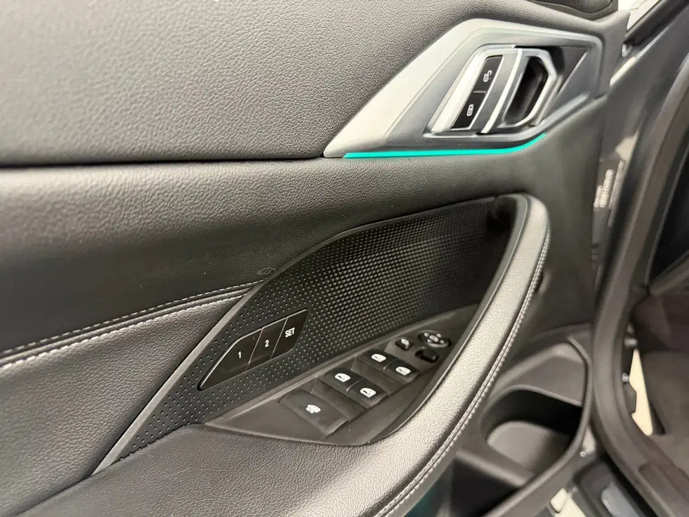 BMW 4-serie 4 Serie Cabrio 430i M-Sport uit 2021, foto 12