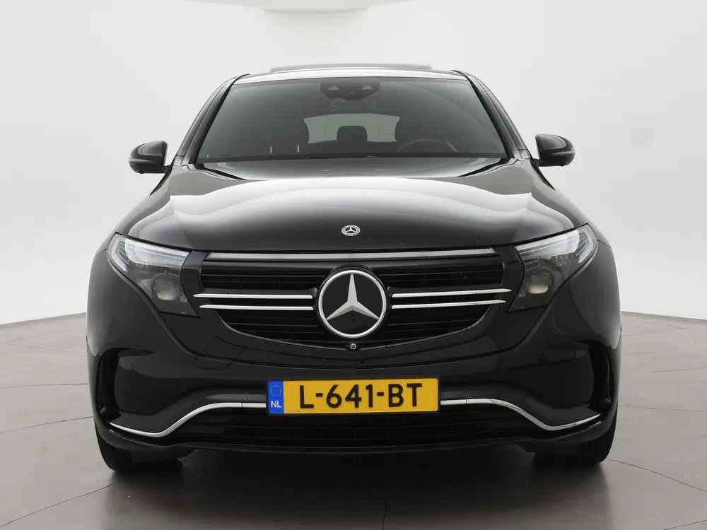 Mercedes-Benz EQC 400 4MATIC AMG SPORT 80 kWh + 21 INCH uit 2021, foto 10