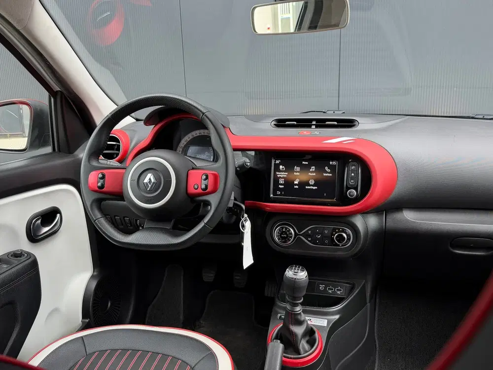 Renault Twingo 0.9 TCe Intens Half-leder uit 2019, foto 2