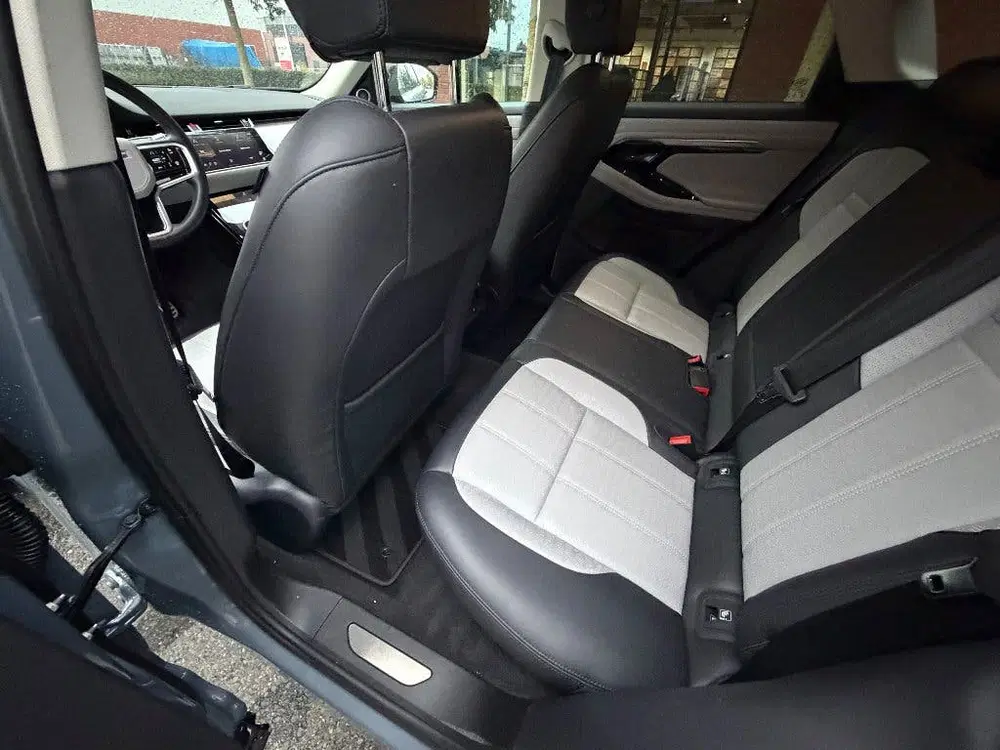 Land Rover Range Rover Evoque P300 R-DYNAMIC HSE uit 2021, foto 12