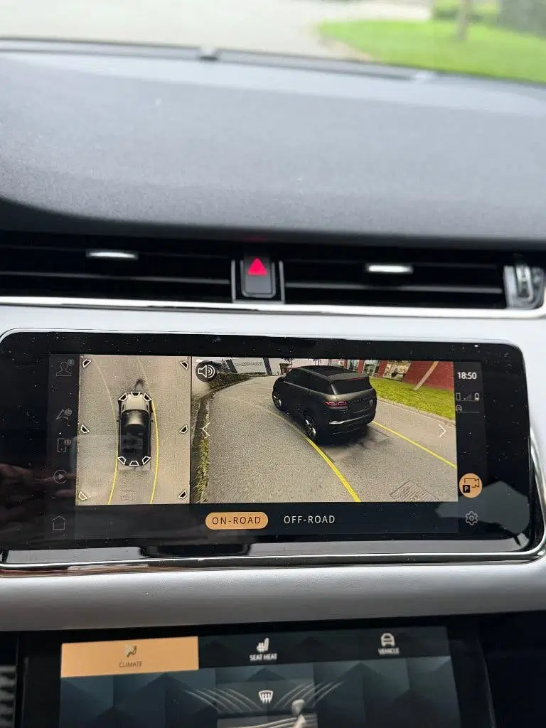 Land Rover Range Rover Evoque P300 R-DYNAMIC HSE uit 2021, foto 15