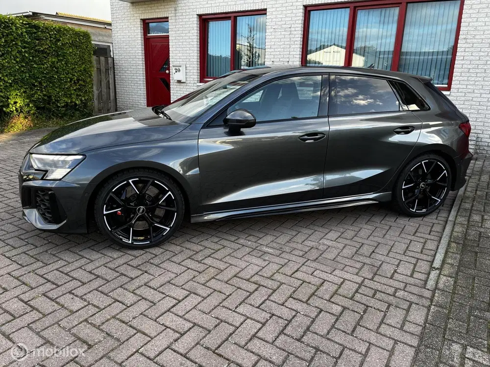Audi RS3 2.5 TFSI RS 3 quattro uit 2022, foto 3