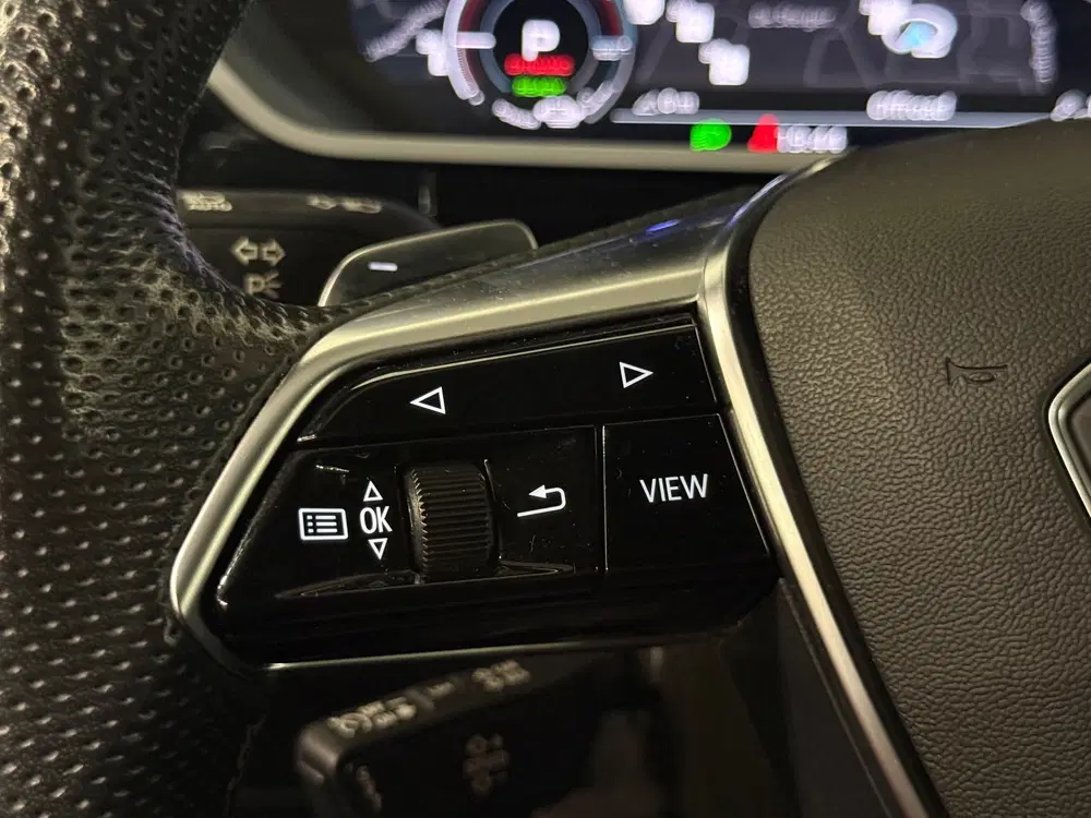 Audi e-tron S quattro 95 kWh B&O Memory Sfeer Luchtver uit 2022, foto 15