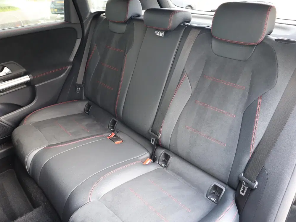 Mercedes-Benz B-Klasse 250 e AMG Line l Keyless l Achteruitr uit 2023, foto 11