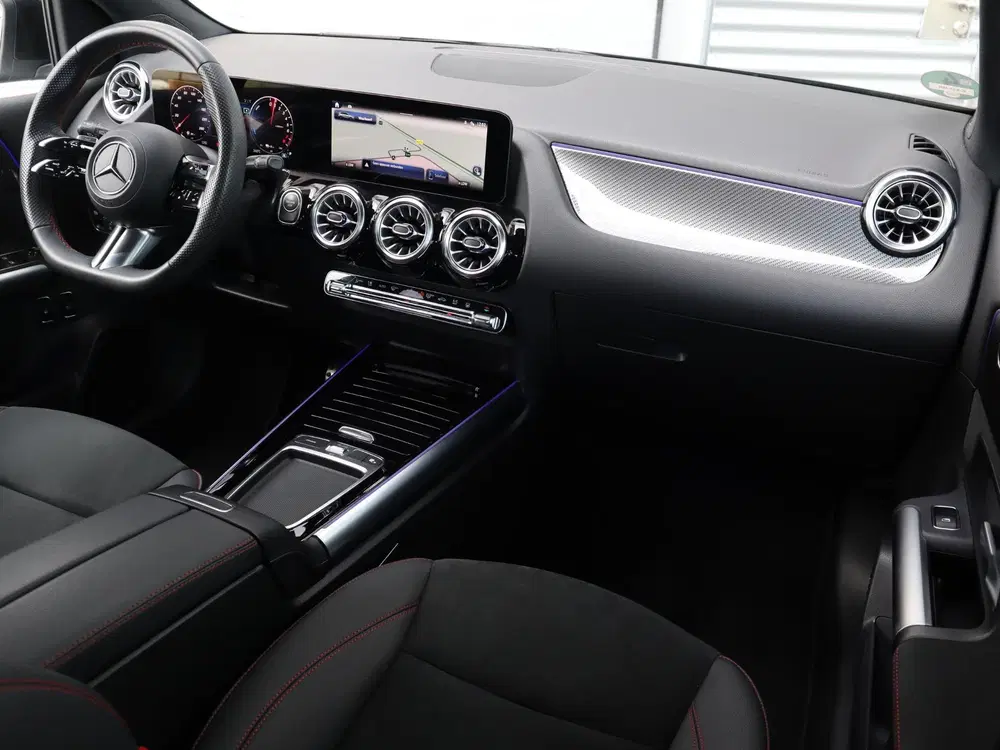 Mercedes-Benz B-Klasse 250 e AMG Line l Keyless l Achteruitr uit 2023, foto 3