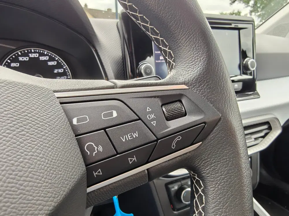 SEAT Arona 1.0 TSI Style uit 2023, foto 10
