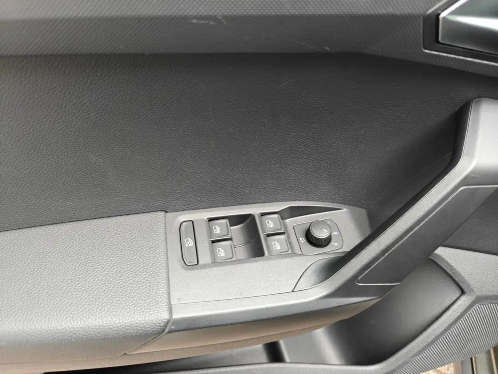SEAT Arona 1.0 TSI Style uit 2023, foto 14