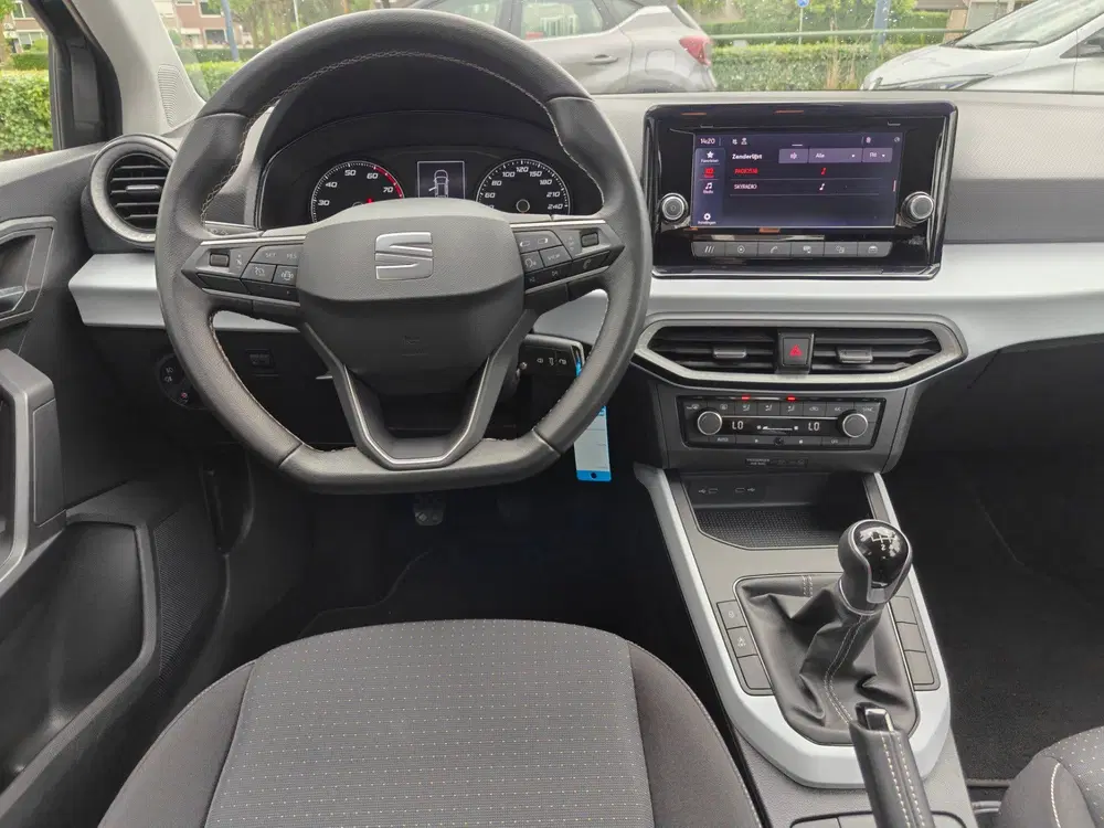 SEAT Arona 1.0 TSI Style uit 2023, foto 15