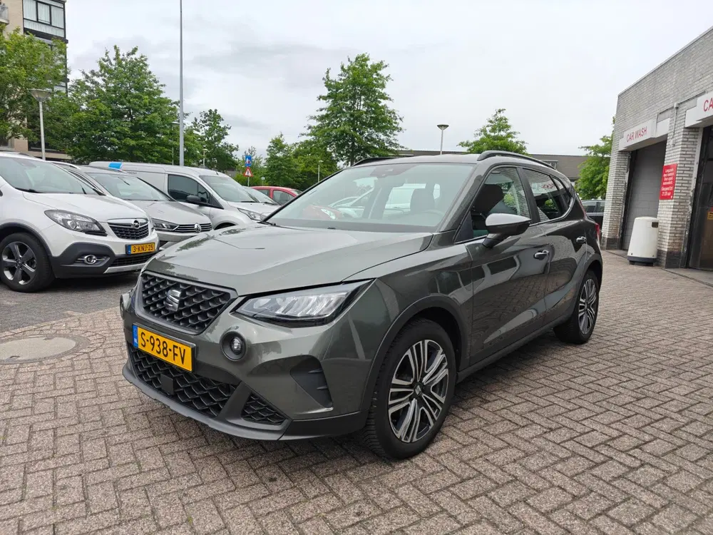 SEAT Arona 1.0 TSI Style uit 2023, foto 3