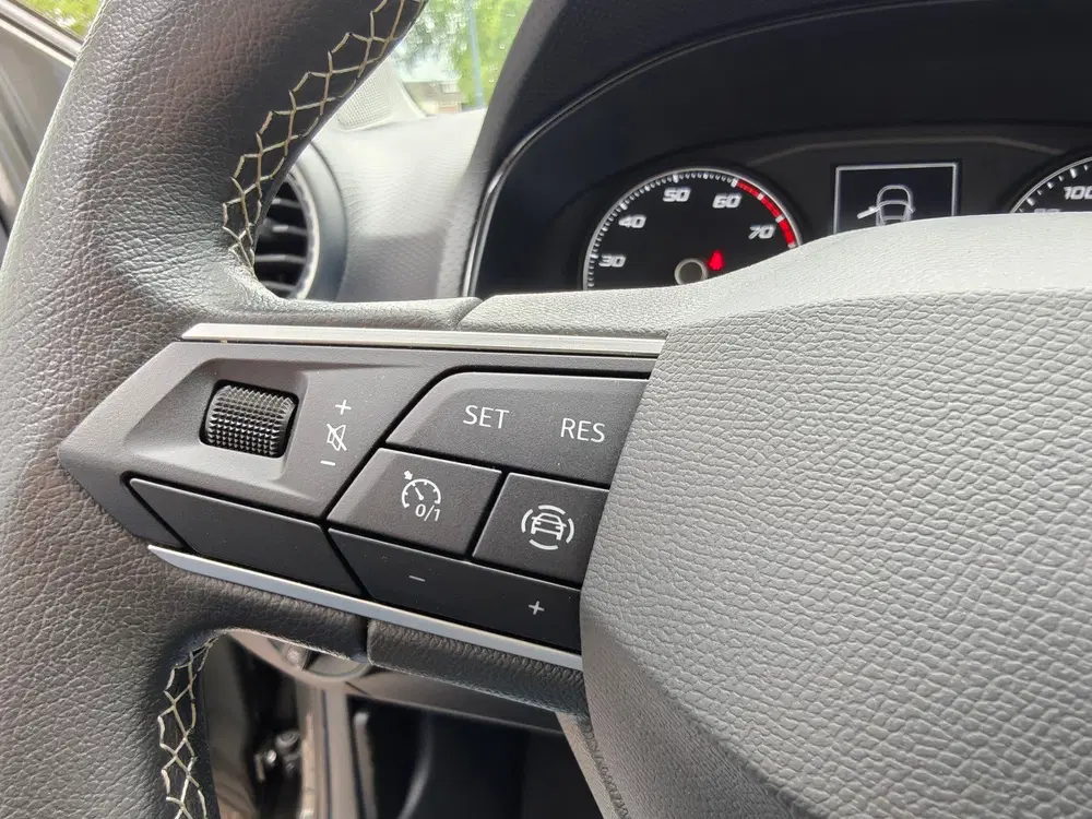 SEAT Arona 1.0 TSI Style uit 2023, foto 9