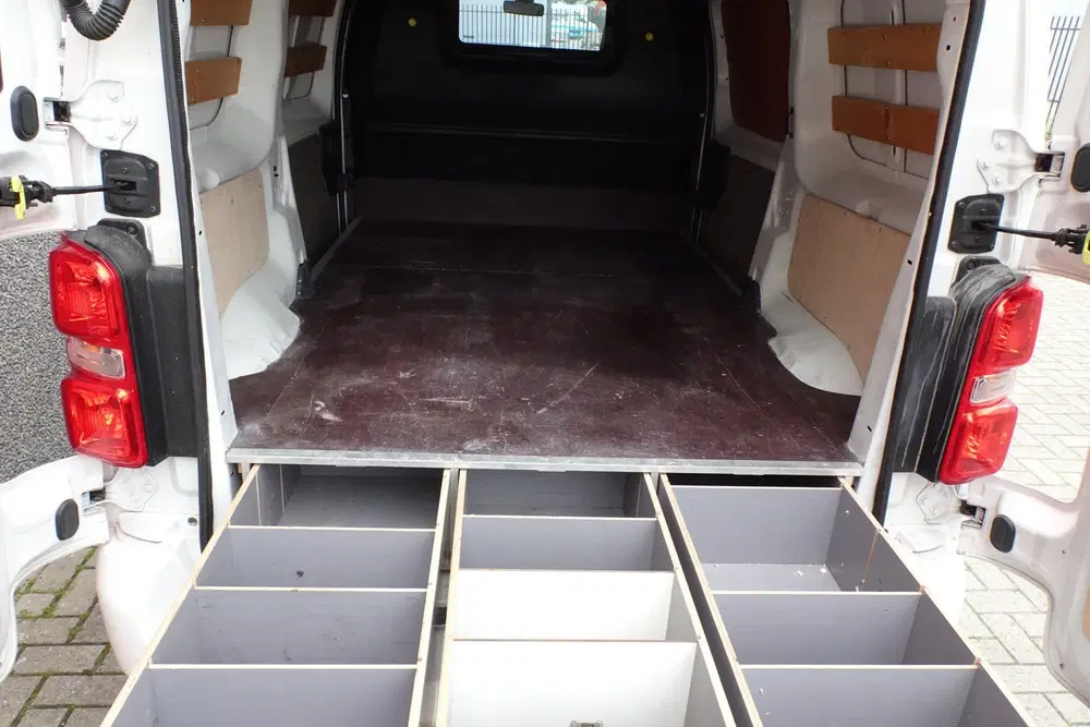 Citroën Jumpy 2.0 BlueHDI 120 M Club airco trekhaak impe uit 2021, foto 12