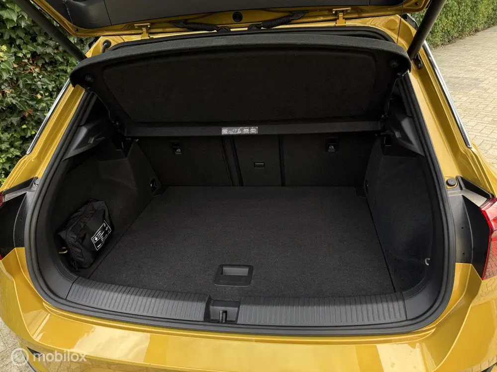 Volkswagen T-Roc 2.0 TSI 4Motion 3x R-Line Sport Vol opties uit 2020, foto 15