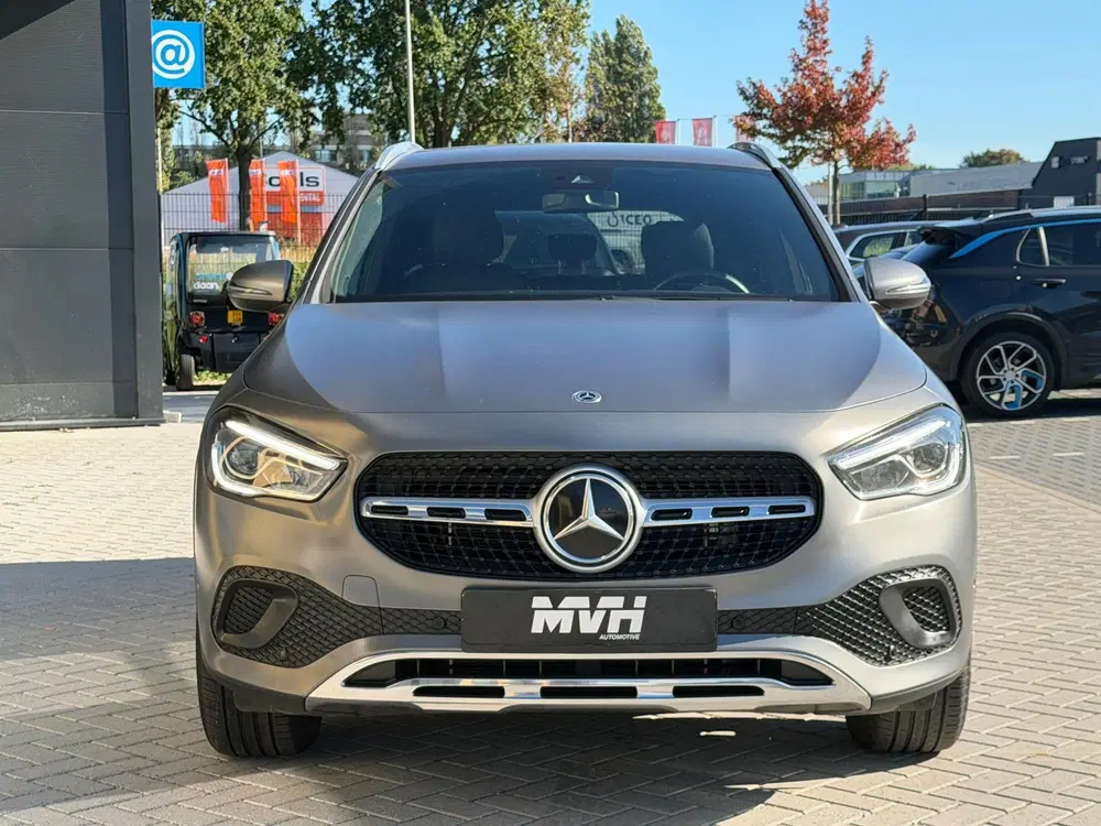 Mercedes-Benz GLA 250 e Luxury Line uit 2023, foto 7