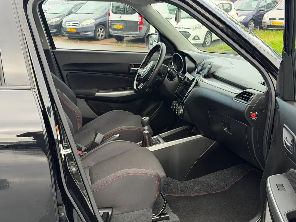 Suzuki Swift 1.4 Sport Smart Hybrid uit 2021, foto 11