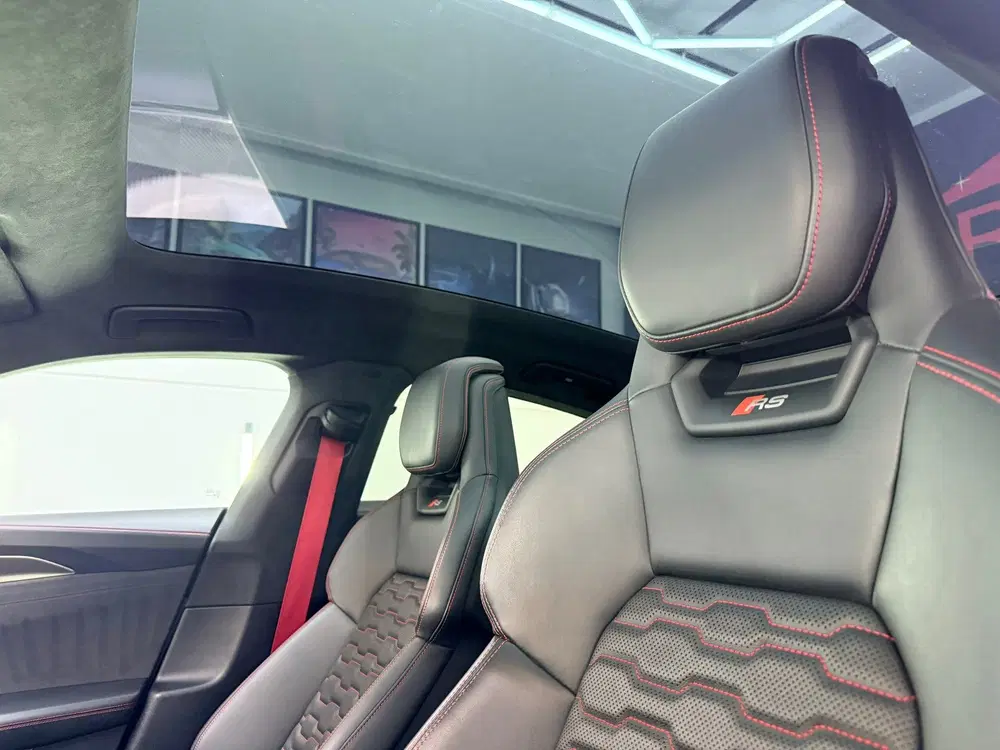 Audi e-tron GT RS 93 kWh uit 2023, foto 13