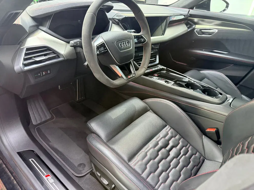Audi e-tron GT RS 93 kWh uit 2023, foto 14