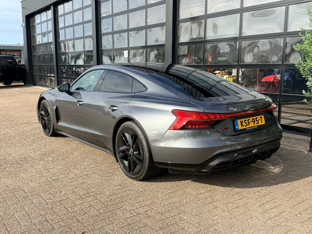 Audi e-tron GT RS 93 kWh uit 2023, foto 4