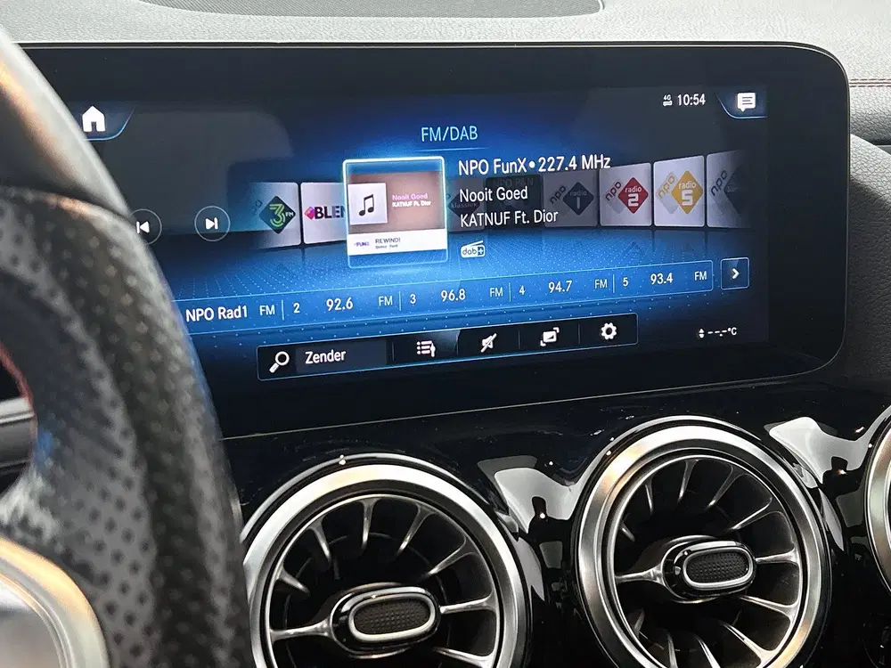Mercedes-Benz EQA 250 Business Solution AMG 67 kWh uit 2021, foto 10