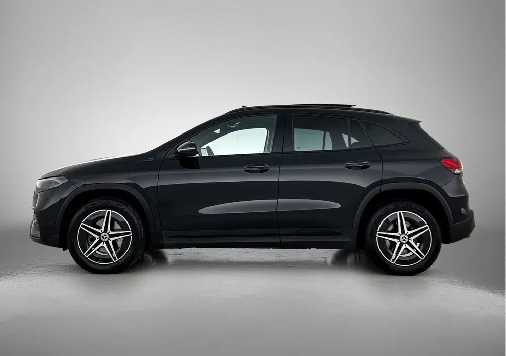Mercedes-Benz EQA 250 Business Solution AMG 67 kWh uit 2021, foto 3