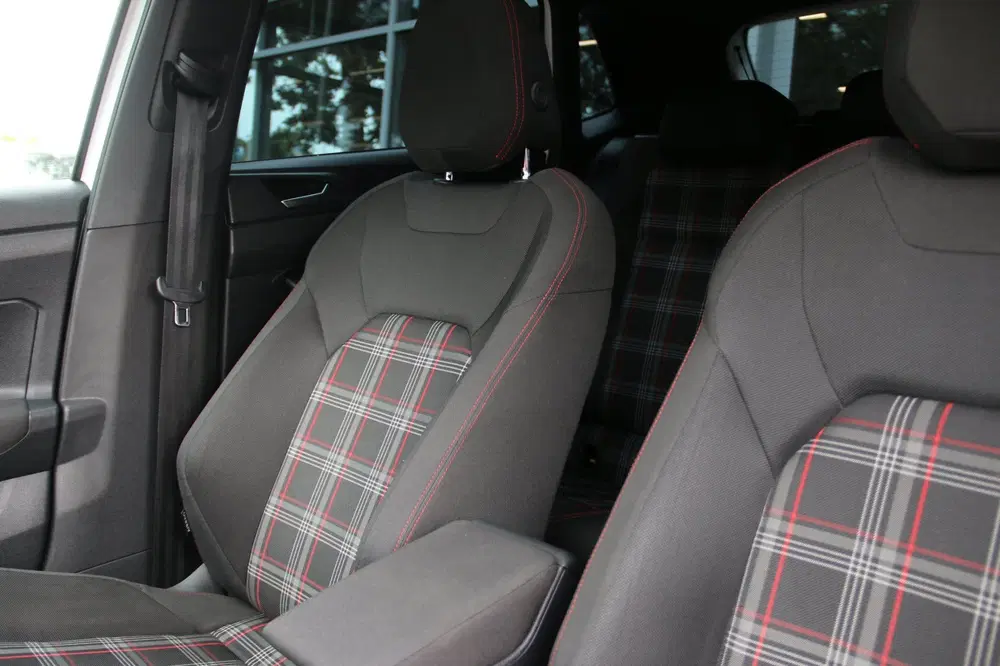 Volkswagen Polo 2.0 TSI GTI PANO-DAK NL-AUTO NAP AUTOMAAT uit 2020, foto 15