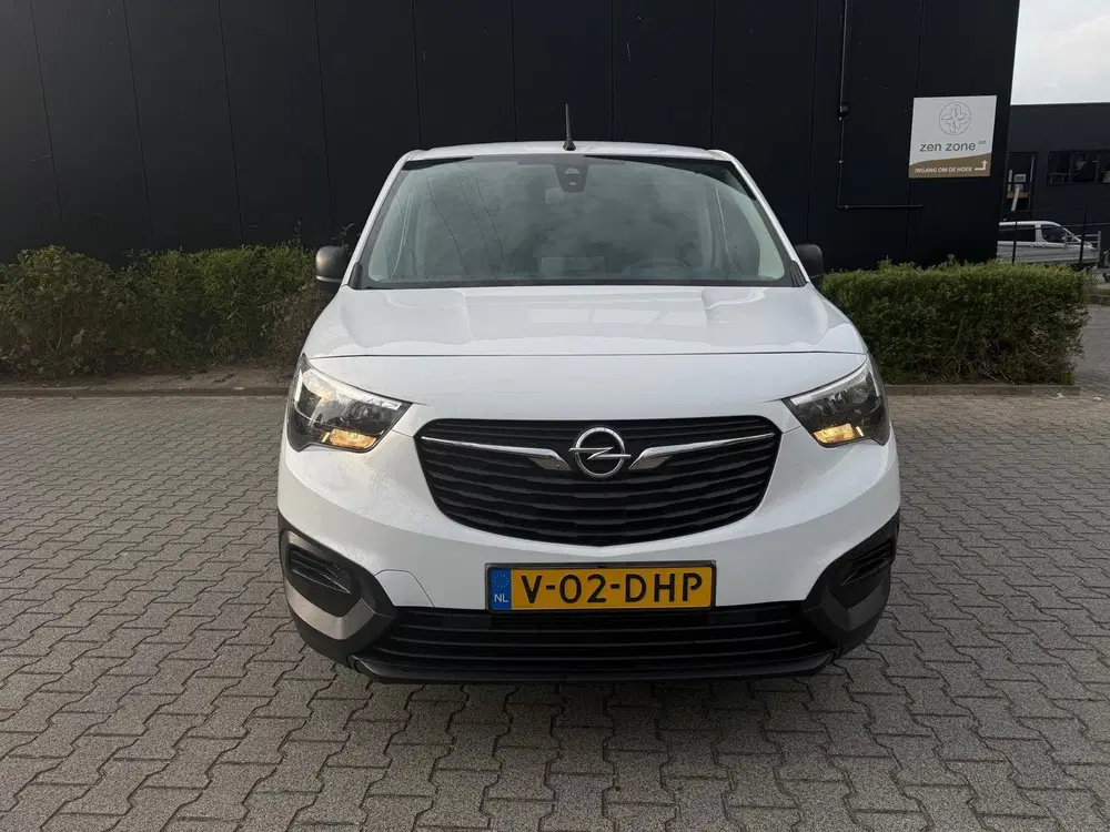 Opel Combo 1.5 BlueHDi 100 S&S L1 (RIJKLAAR) uit 2024, foto 2