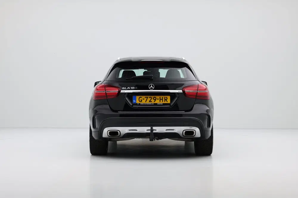 Mercedes-Benz GLA 180 Business Solution AMG Aut. LED uit 2019, foto 9