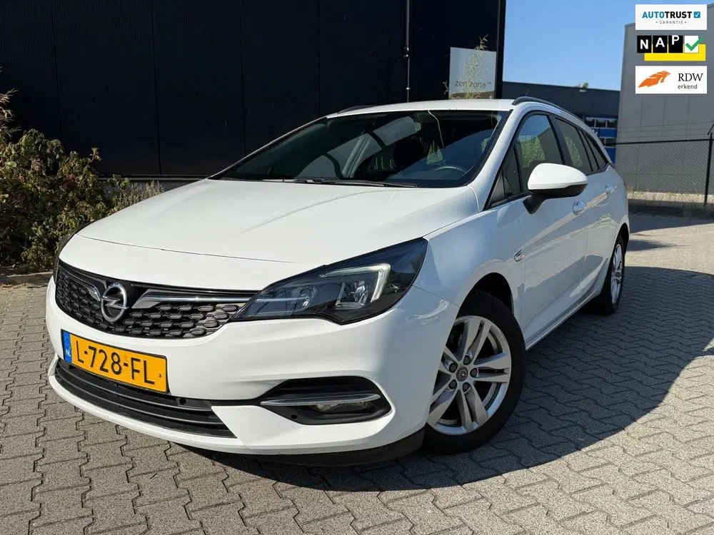 Opel Astra 1.2 Business Edition uit 2021