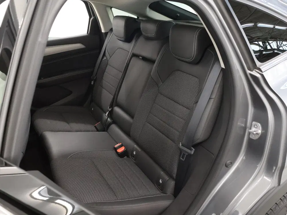 Renault Arkana 1.6 E-Tech Hybrid 145 Intens uit 2022, foto 11