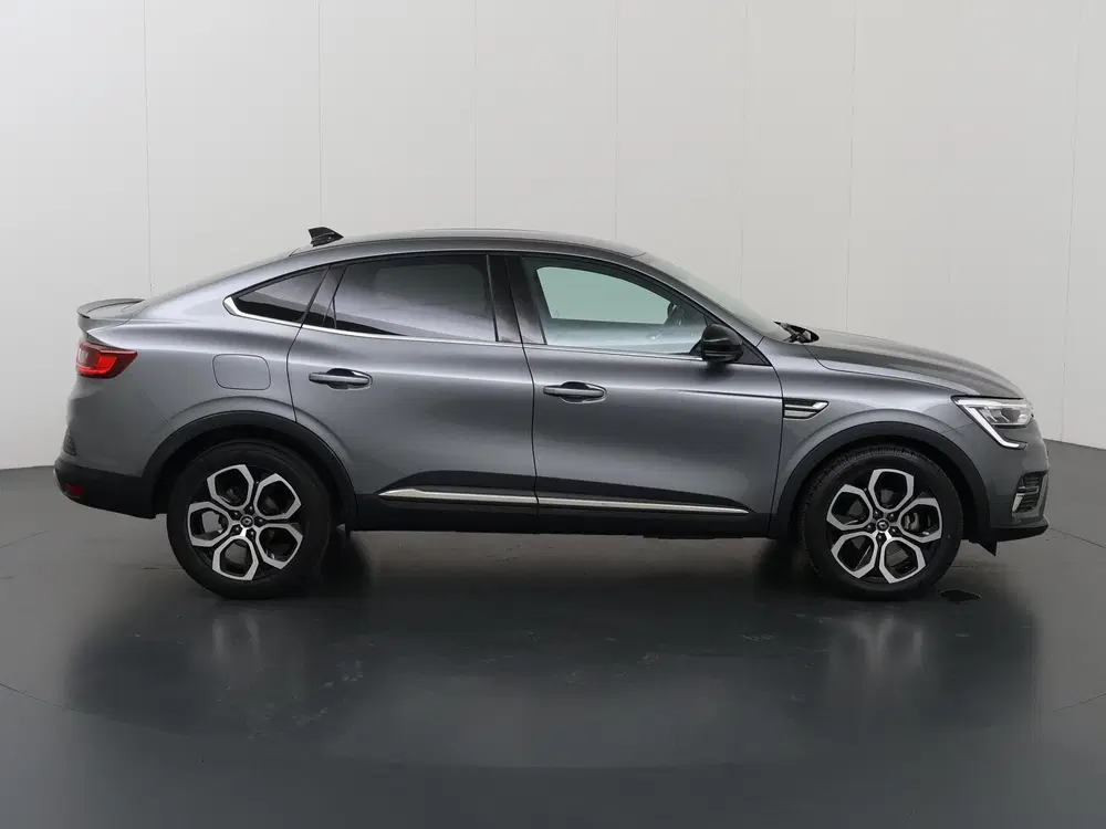 Renault Arkana 1.6 E-Tech Hybrid 145 Intens uit 2022, foto 6