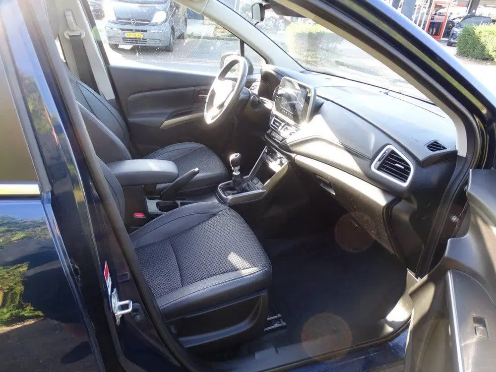 Suzuki S-Cross Suzuki S-CROSS 1.4 Boosterjet Comfort Smar uit 2023, foto 8