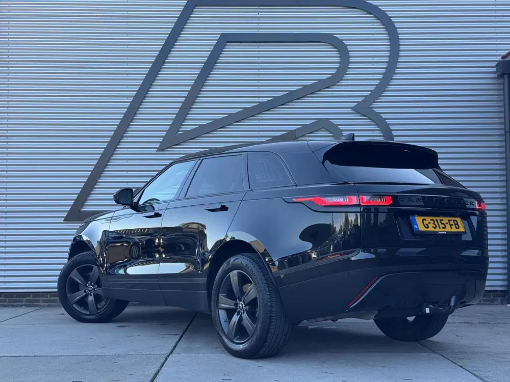 Land Rover Range Rover Velar 2.0 P250 Turbo AWD Carbon Editi uit 2019, foto 11