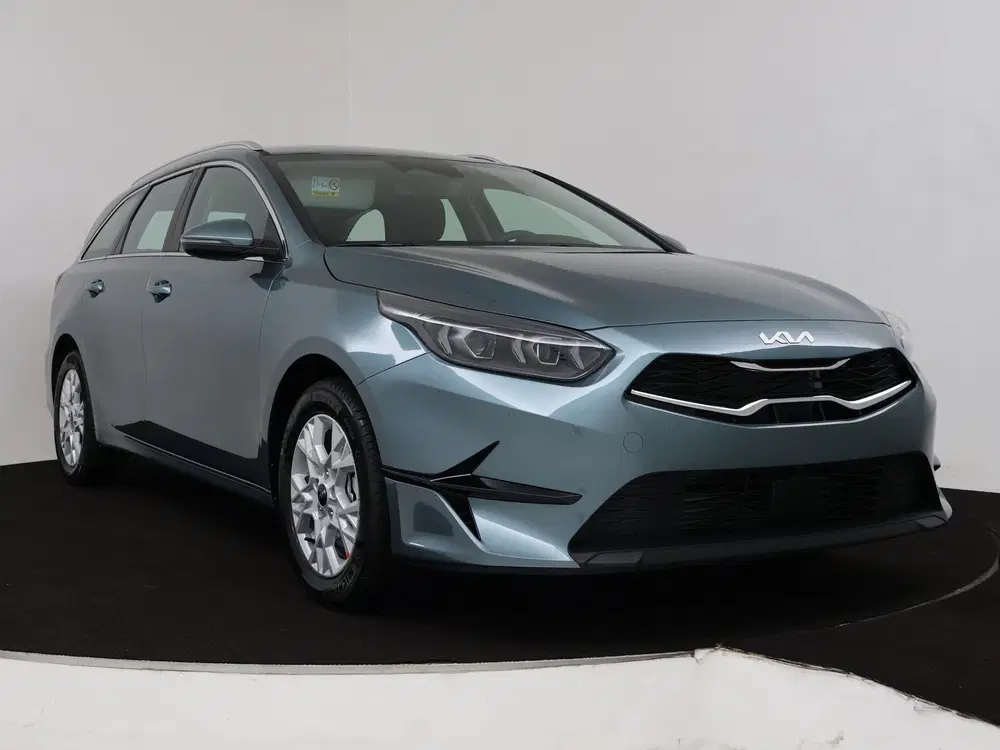 Kia Ceed 1.5 T-GDi DynamicLine uit 2025, foto 15
