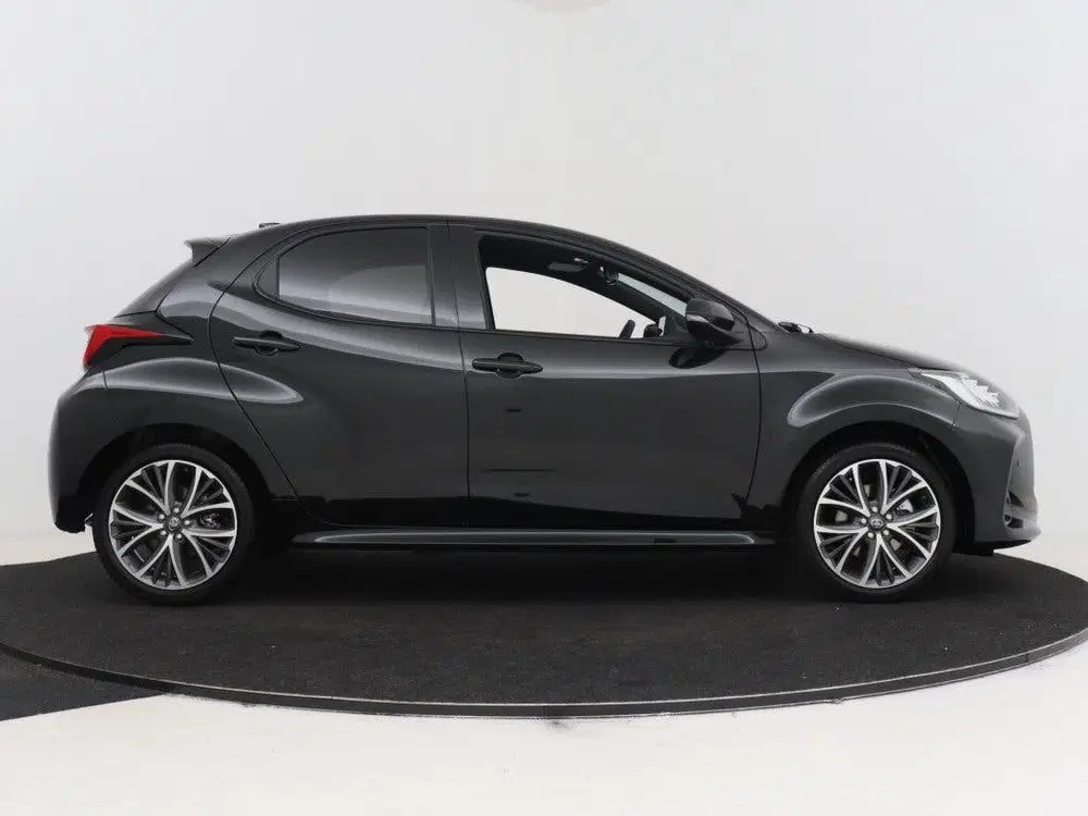 Toyota Yaris 1.5 Hybrid 130 Executive *DEMO* uit 2026, foto 8