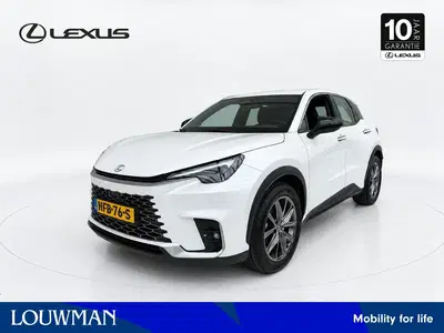 Lexus LBX 1.5 Relax 2WD uit 2025