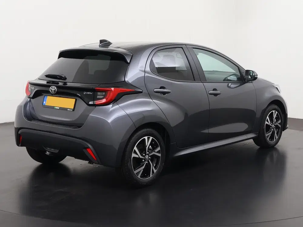 Toyota Yaris 1.5 Hybrid 115 Dynamic uit 2025, foto 4