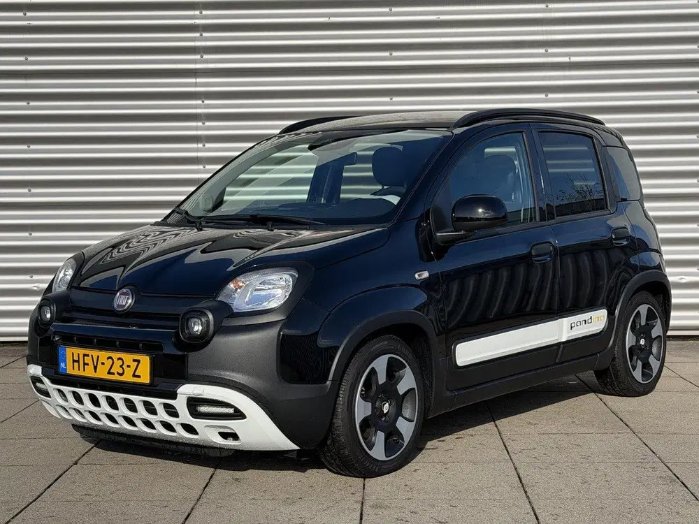 Fiat Panda Pandina Cross 70 pk Hybrid Navigatie via a uit 2025