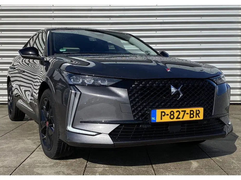 DS Automobiles DS 4 DS DS 4 1.2 Puretech 130pk 8-traps Automaa uit 2022, foto 2