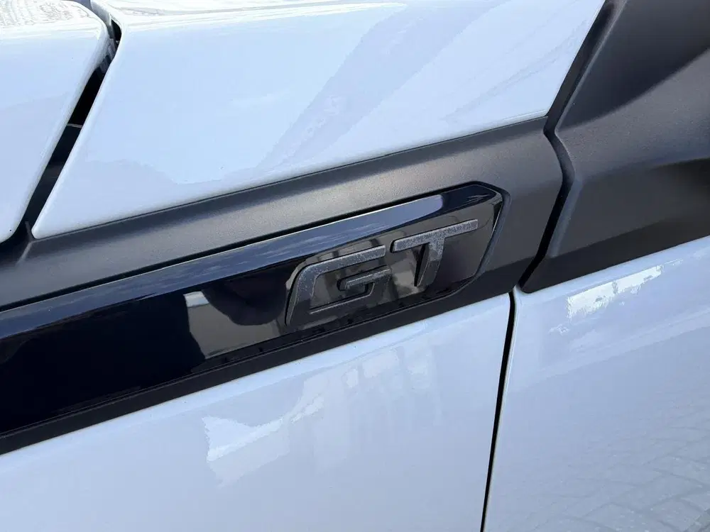 Peugeot 2008 1.2 Hybrid 136 GT Camera uit 2025, foto 11