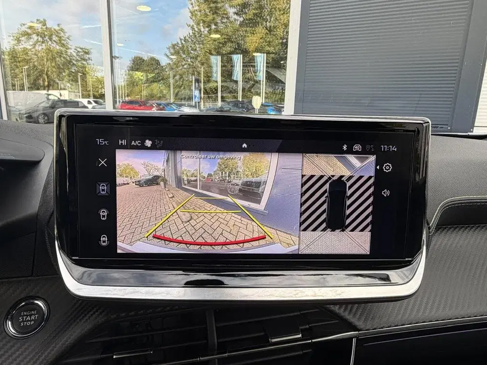 Peugeot 2008 1.2 Hybrid 136 GT Camera uit 2025, foto 9