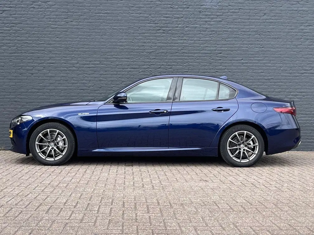 Alfa Romeo Giulia 2.0T SUPER 200pk Automaat 1e Eigenaar uit 2020, foto 9