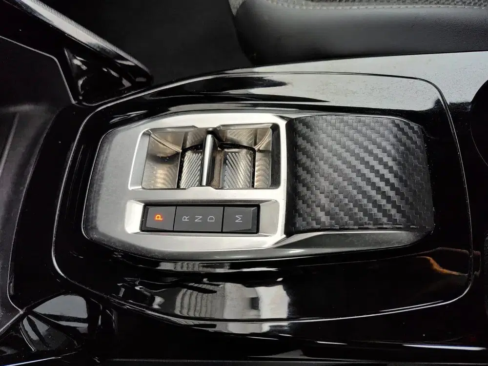 Peugeot 2008 1.2 Hybrid 145 Allure automaat uit 2025, foto 10
