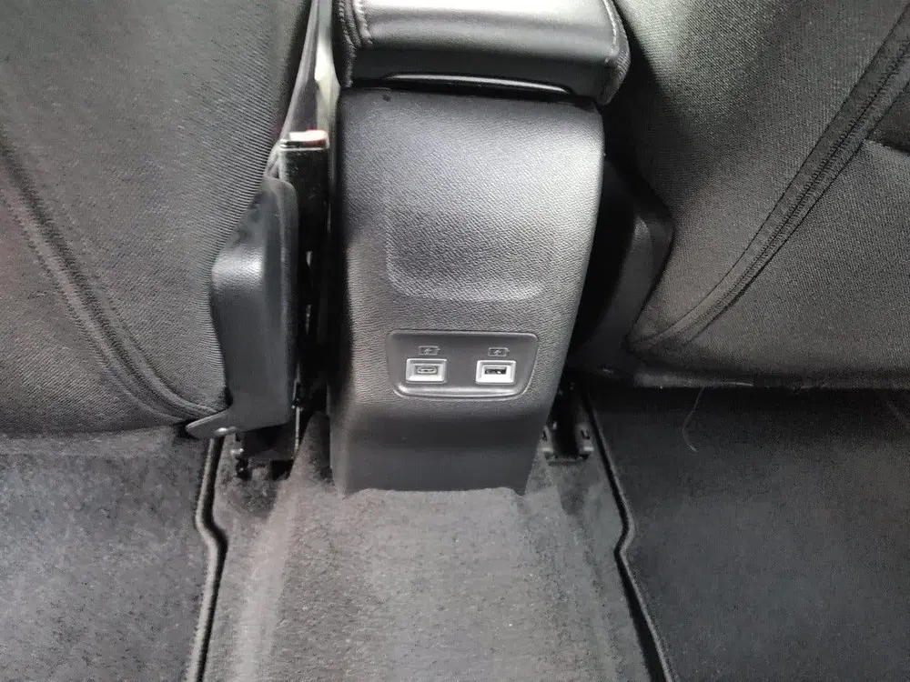 Peugeot 2008 1.2 Hybrid 145 Allure automaat uit 2025, foto 13